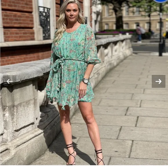 Boho Summer Mint chiffon ditsy floral print mini dress with Belt Italian Size 6 - Picture 4 of 17